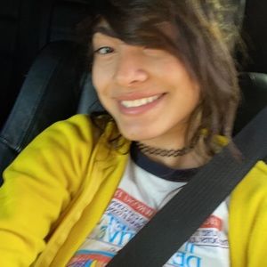 Meet your Posher, Javier